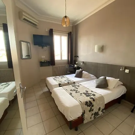 Szálloda Le Strasbourg 3*