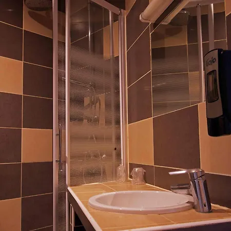 Hotel Le Strasbourg Montpellier