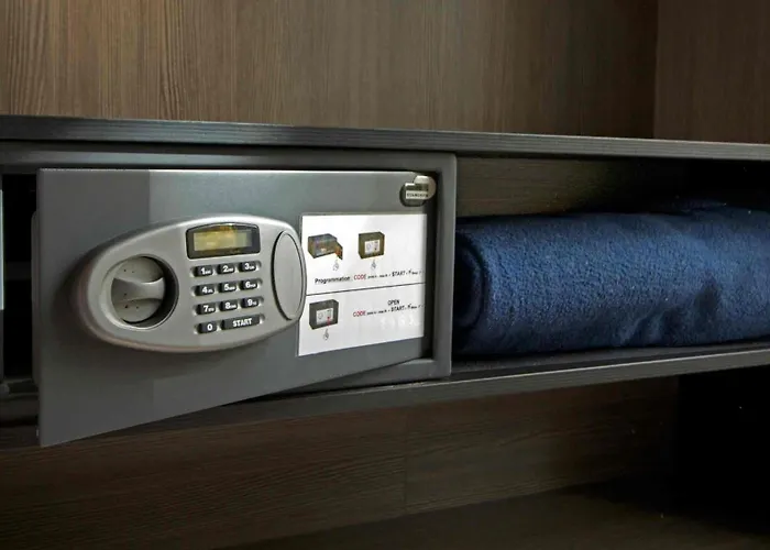 Hotel Le Strasbourg Montpellier